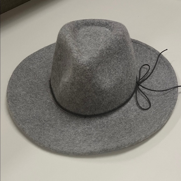 World Market Gray Women\'s 22” Inch Fedora Hat with black band main image 5